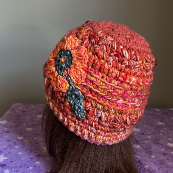 Crochet flower orange beanie medium soft acrylic yarn new - Picture 7 of 9